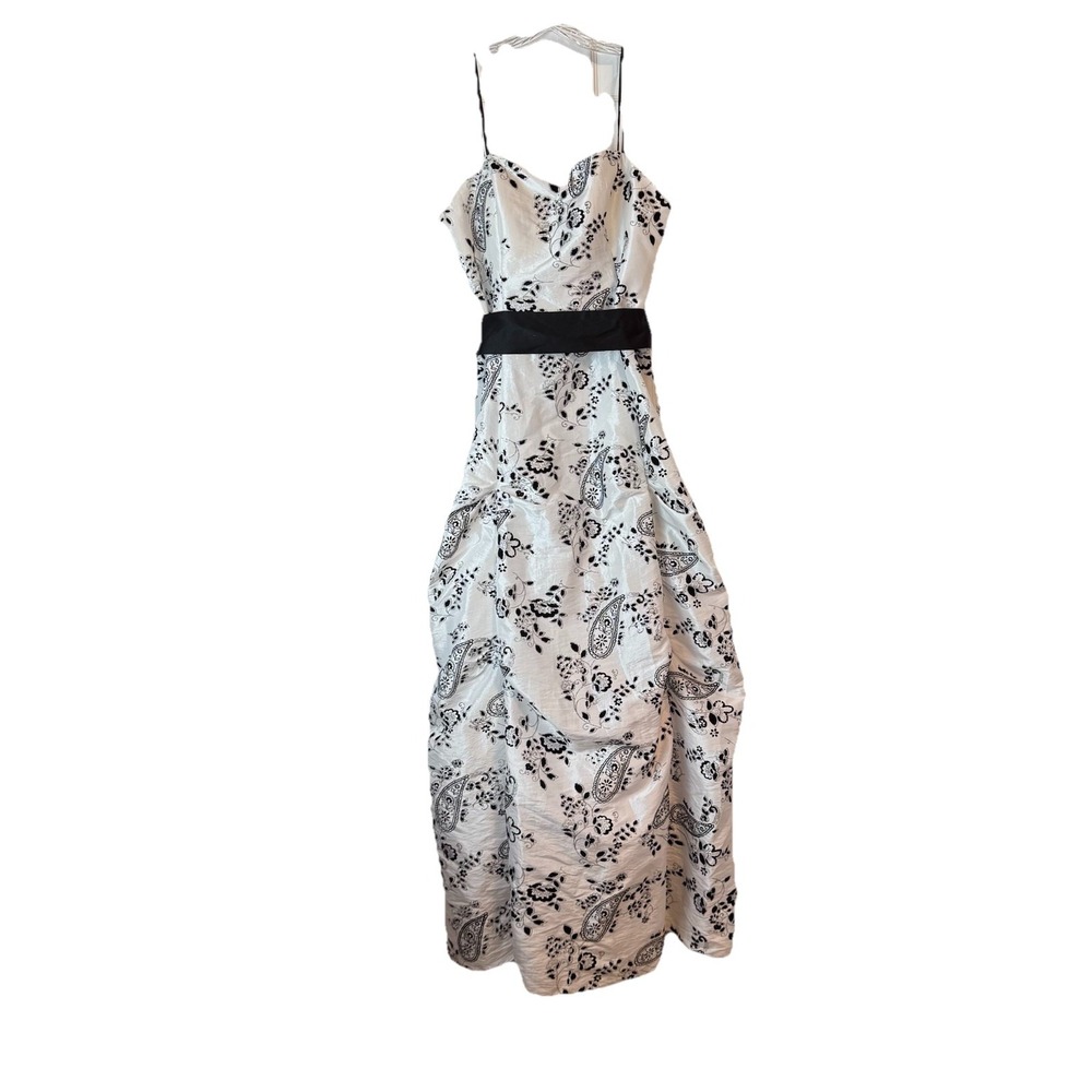 Morgan & Co Black & White‎ Formal/Bridesmaid/Prom Dress Juniors Sz 15/16